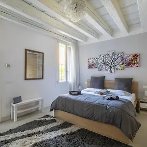 I-homes Luxury Palazzo Arnaldi-duomo Appartamento